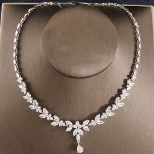 colier elegant cristale zirconiu